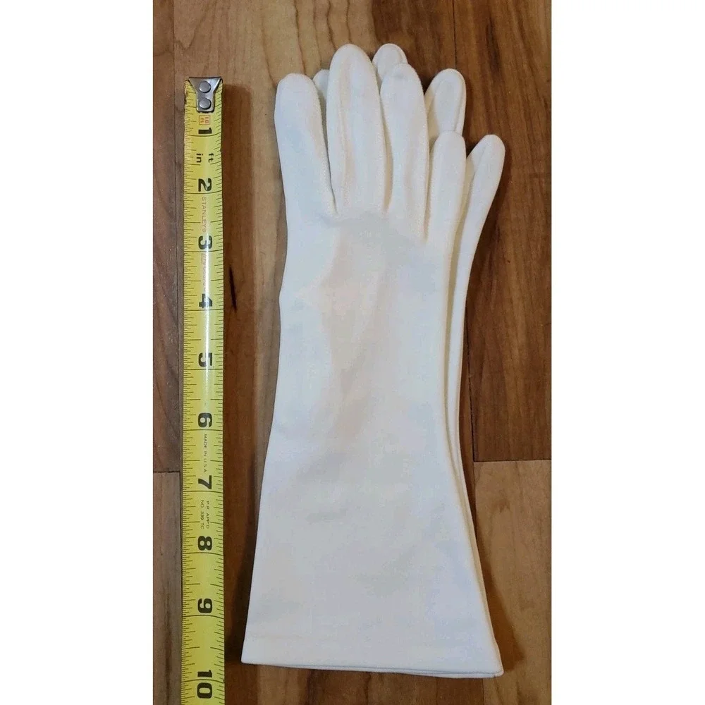 Vintage‎ 1950s Fownes Embraceable White Gloves Nylon Size 6-7 Retro Feminine
